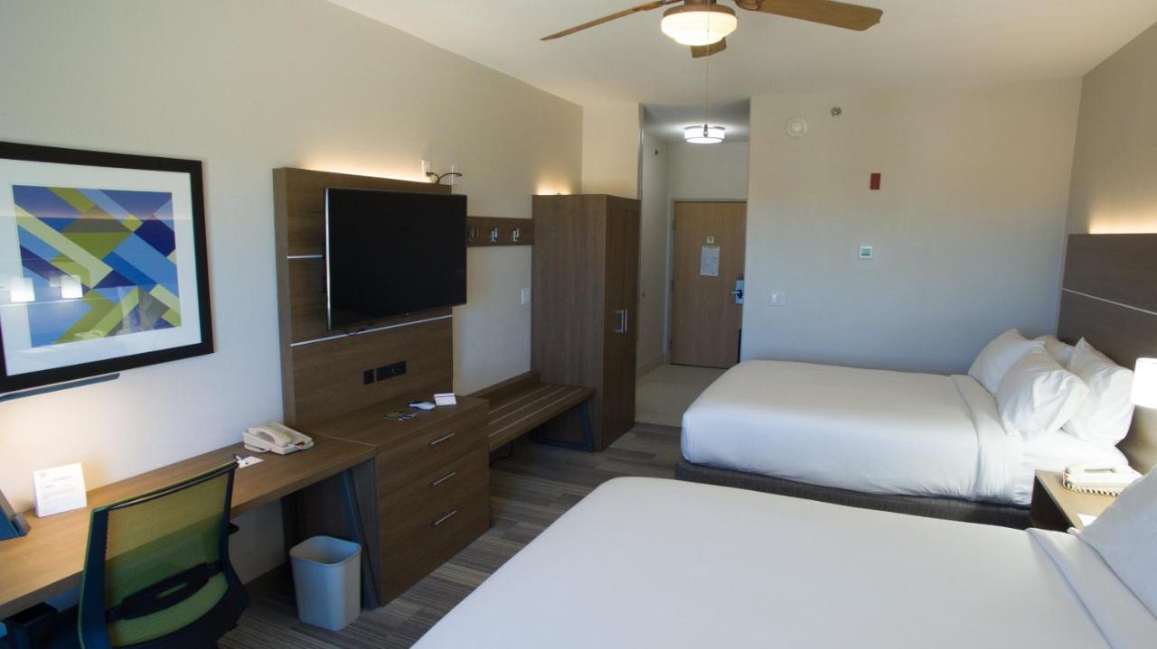 Holiday Inn Express Hotel And Suites South Padre Island By Ihg Exterior photo